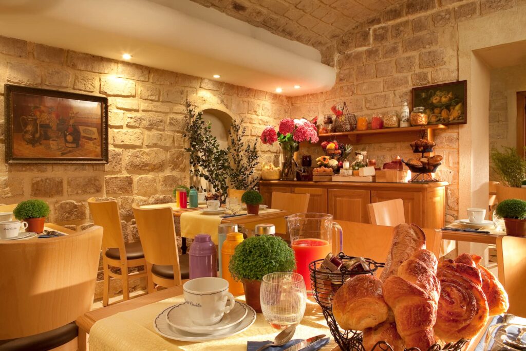 Salle du petit-déjeuner